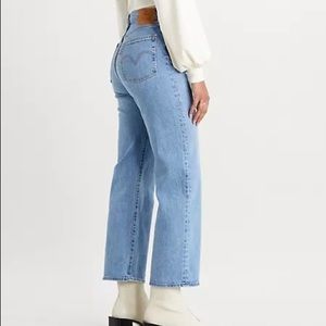 Levi’s Ribcage Straight Ankle Jeans (Tango Gossip)